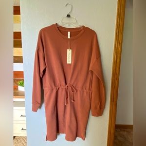 Roolee Long Sleeve Dress with pockets. NWT. Size M/L.